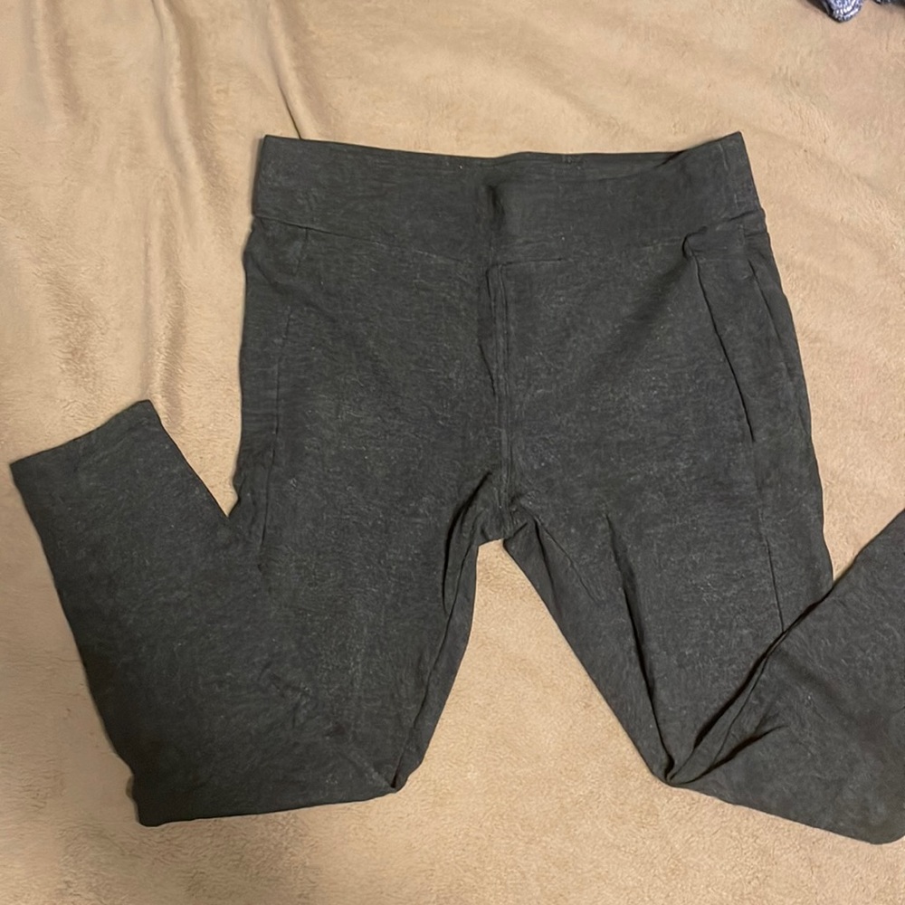Gray loft pointe leggings